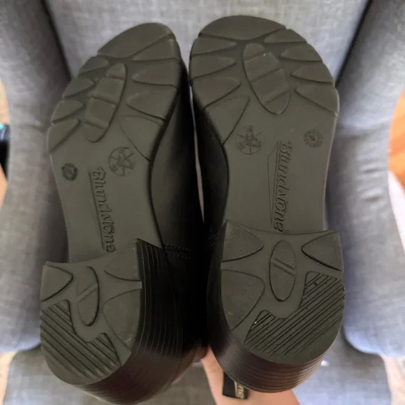 Blundstone #1671 Black Chelsea Heeled Leather Boots size EU 40 (US womens 9.5) - Picture 7 of 15